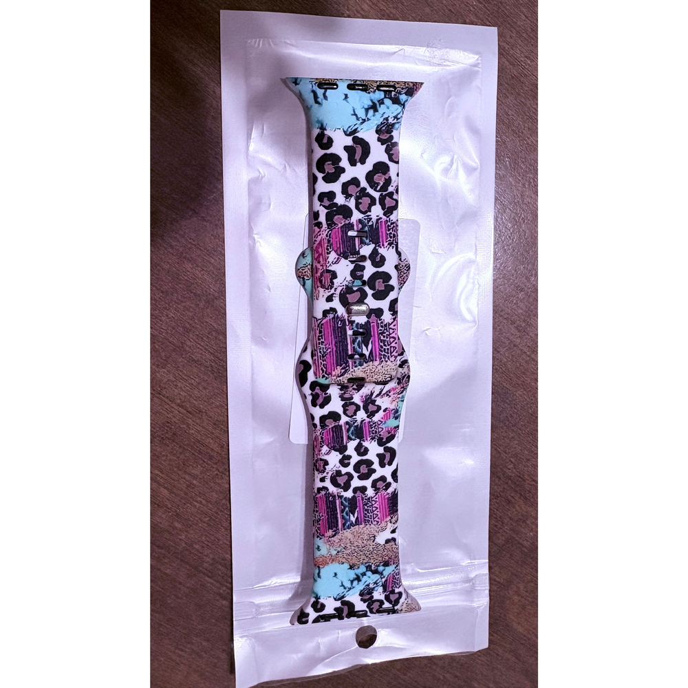 Apple 3 Brand New IWatch Bands in White - Picture 4 of 5